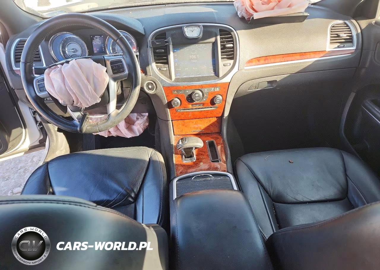 2014 Chrysler 300 VIN:2C3CCARG1EH328061 - 8