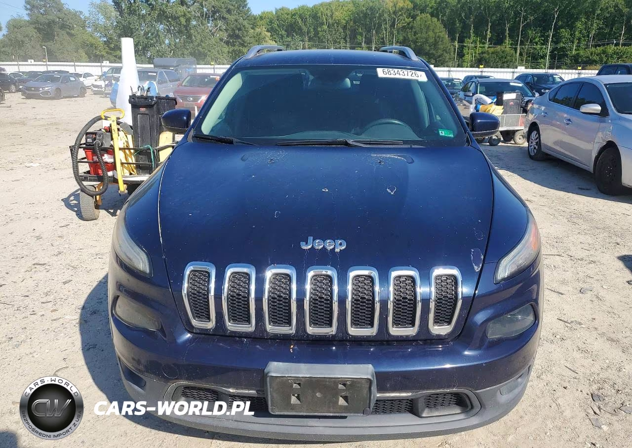 2014 Jeep Cherokee Latitude VIN:1C4PJLCB3EW148318 - 5