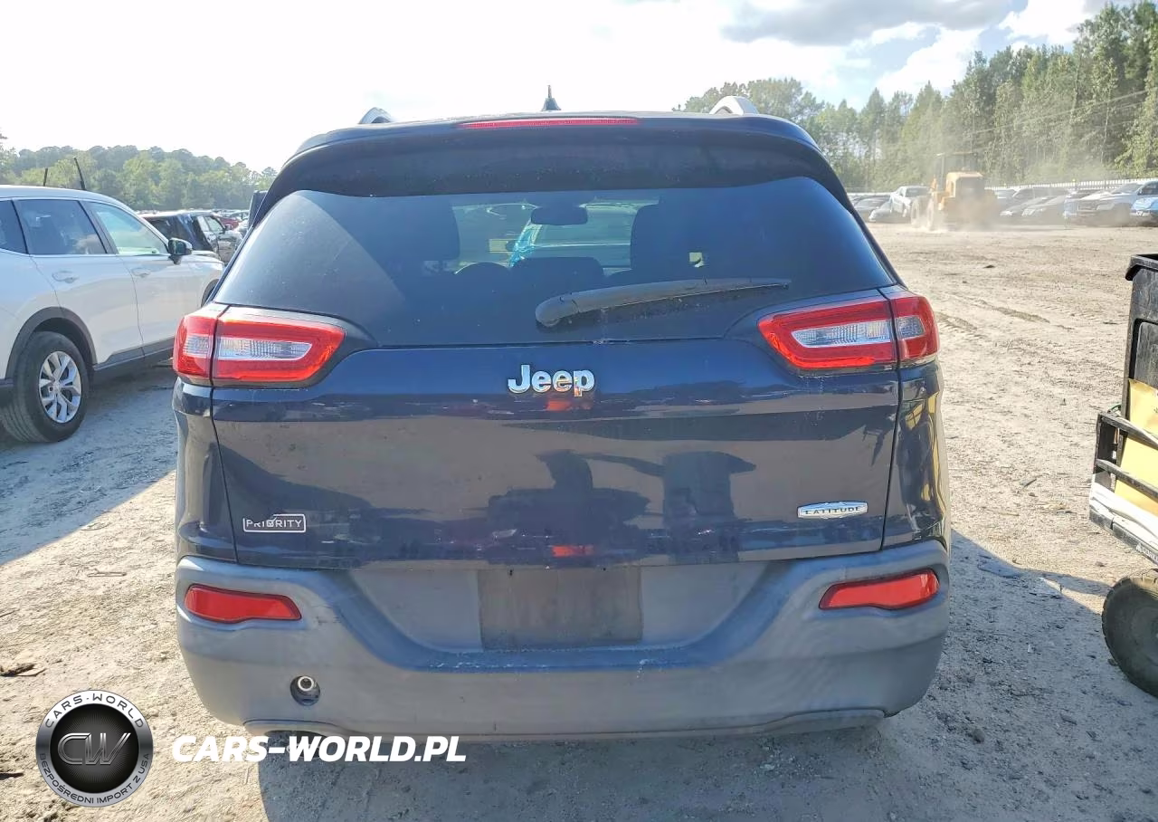 2014 Jeep Cherokee Latitude VIN:1C4PJLCB3EW148318 - 6