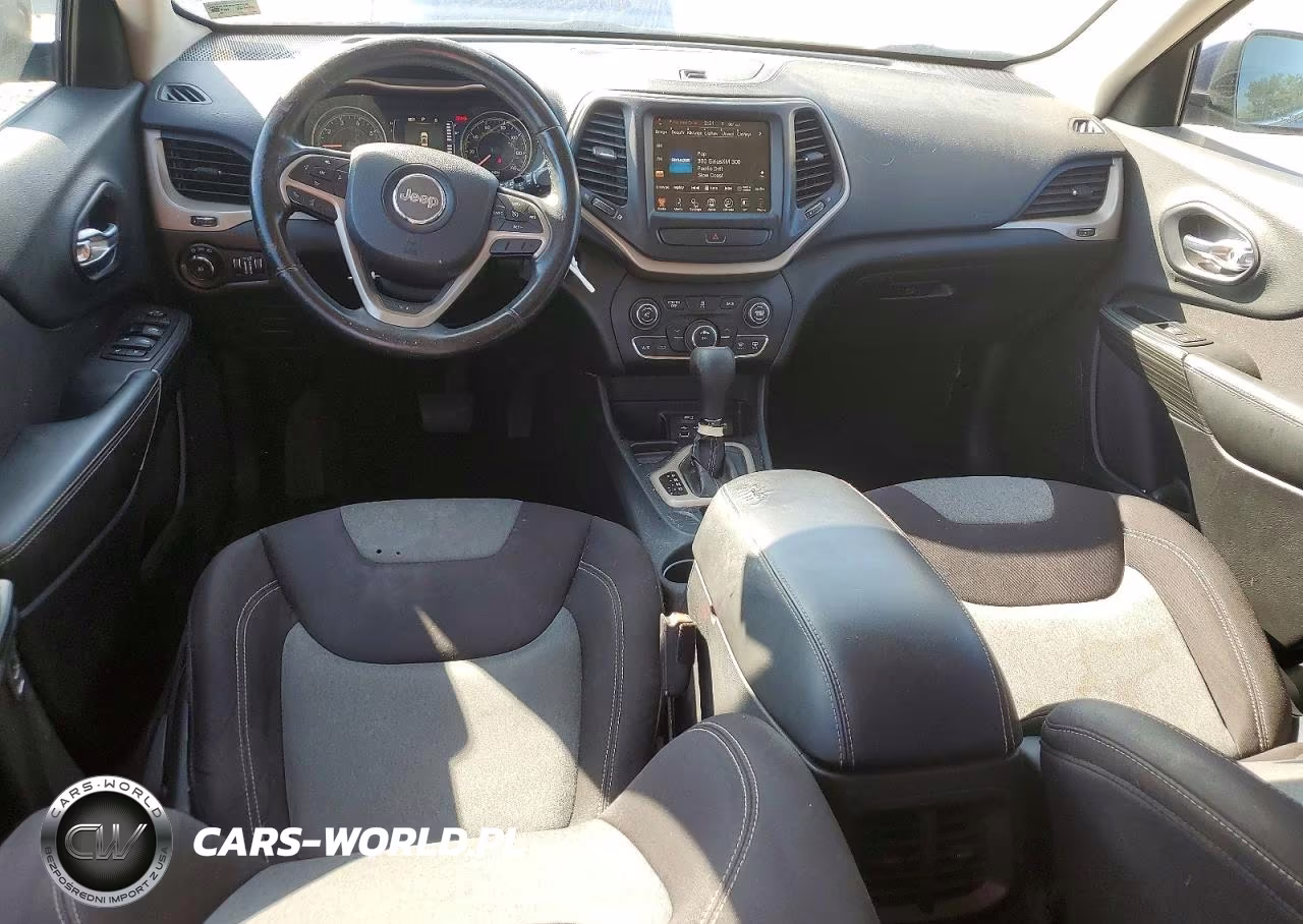 2014 Jeep Cherokee Latitude VIN:1C4PJLCB3EW148318 - 8