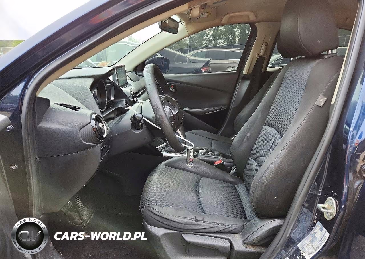 2017 Toyota Yaris Ia Base VIN:3MYDLBYV3HY170716 - 7