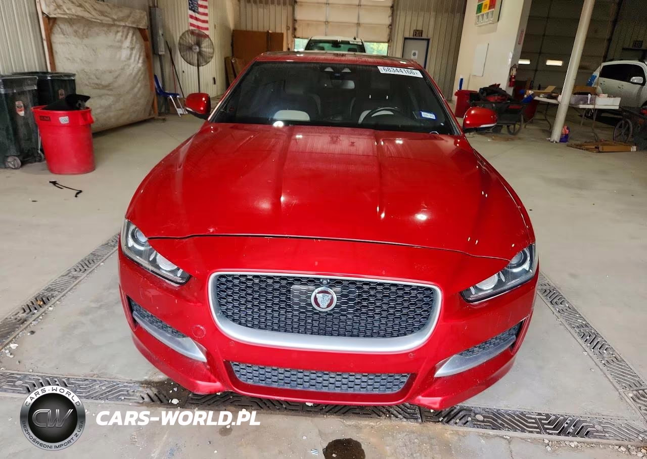 2017 Jaguar Xe R - Sport VIN:SAJAL4BV8HA949623 - 5