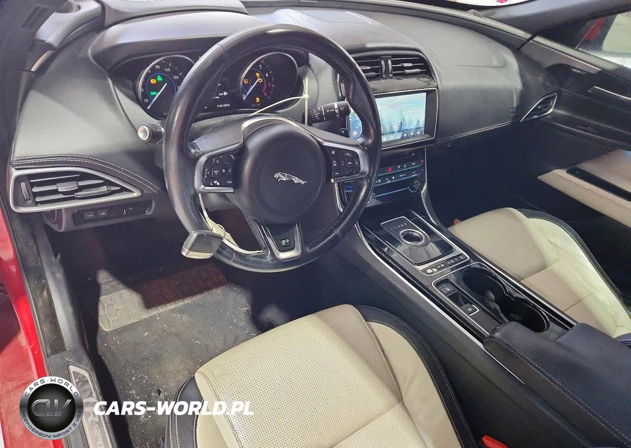 2017 Jaguar Xe R - Sport VIN:SAJAL4BV8HA949623 - 8