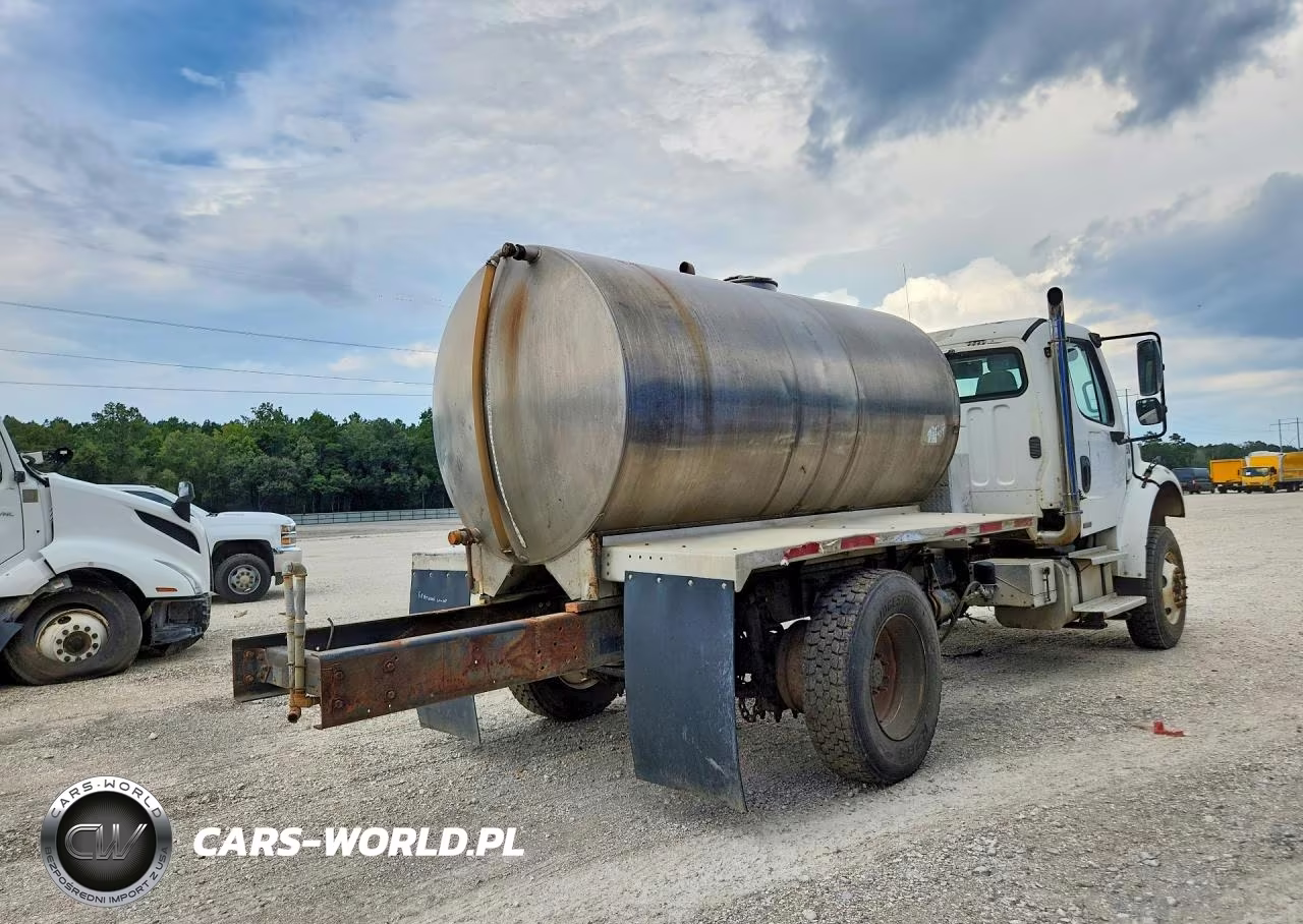 2005 Freightliner M2 106 Medium Duty VIN:1FUBCYDC75HU09052 - 3