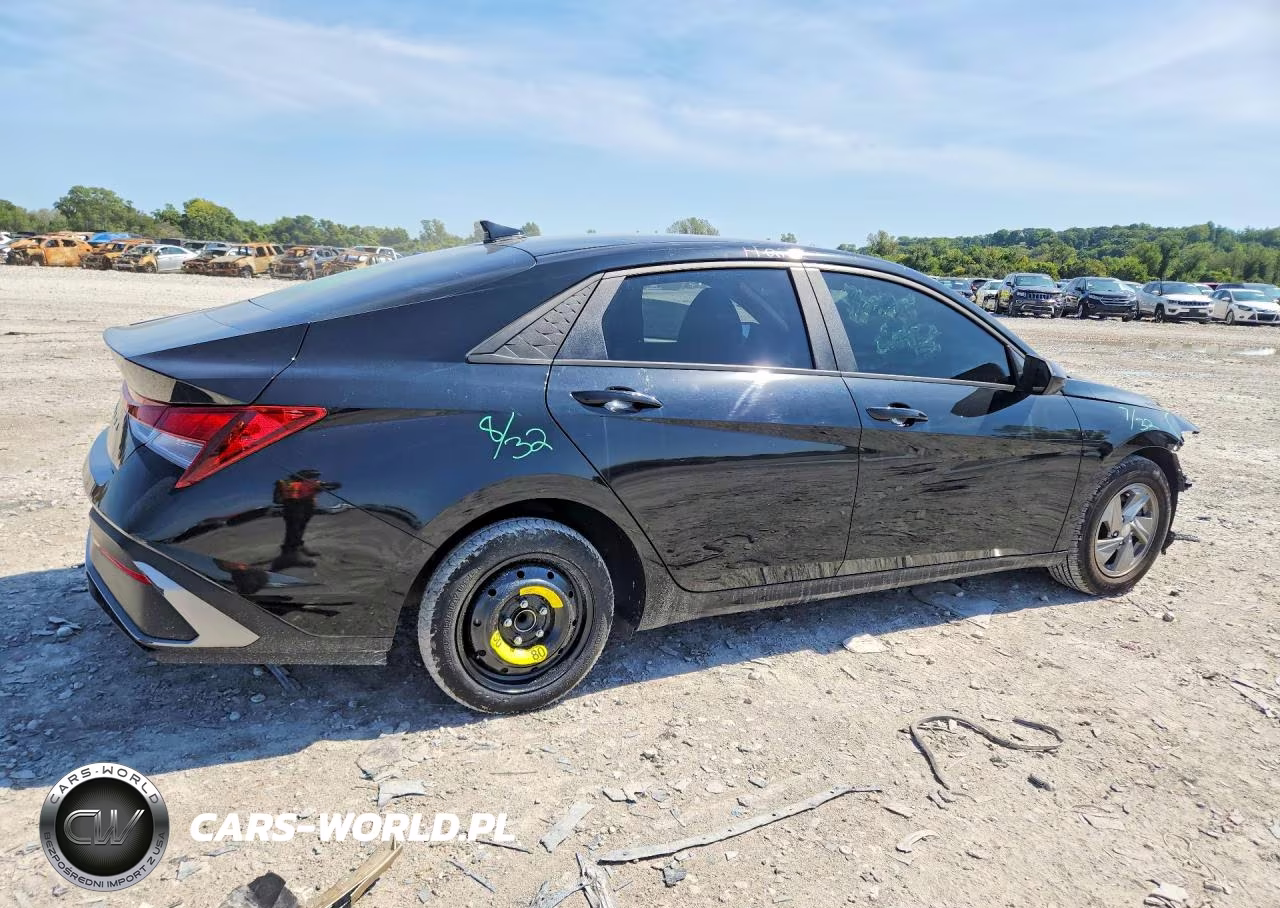 2024 Hyundai Elantra Se VIN:KMHLL4DG8RU669833 - 3