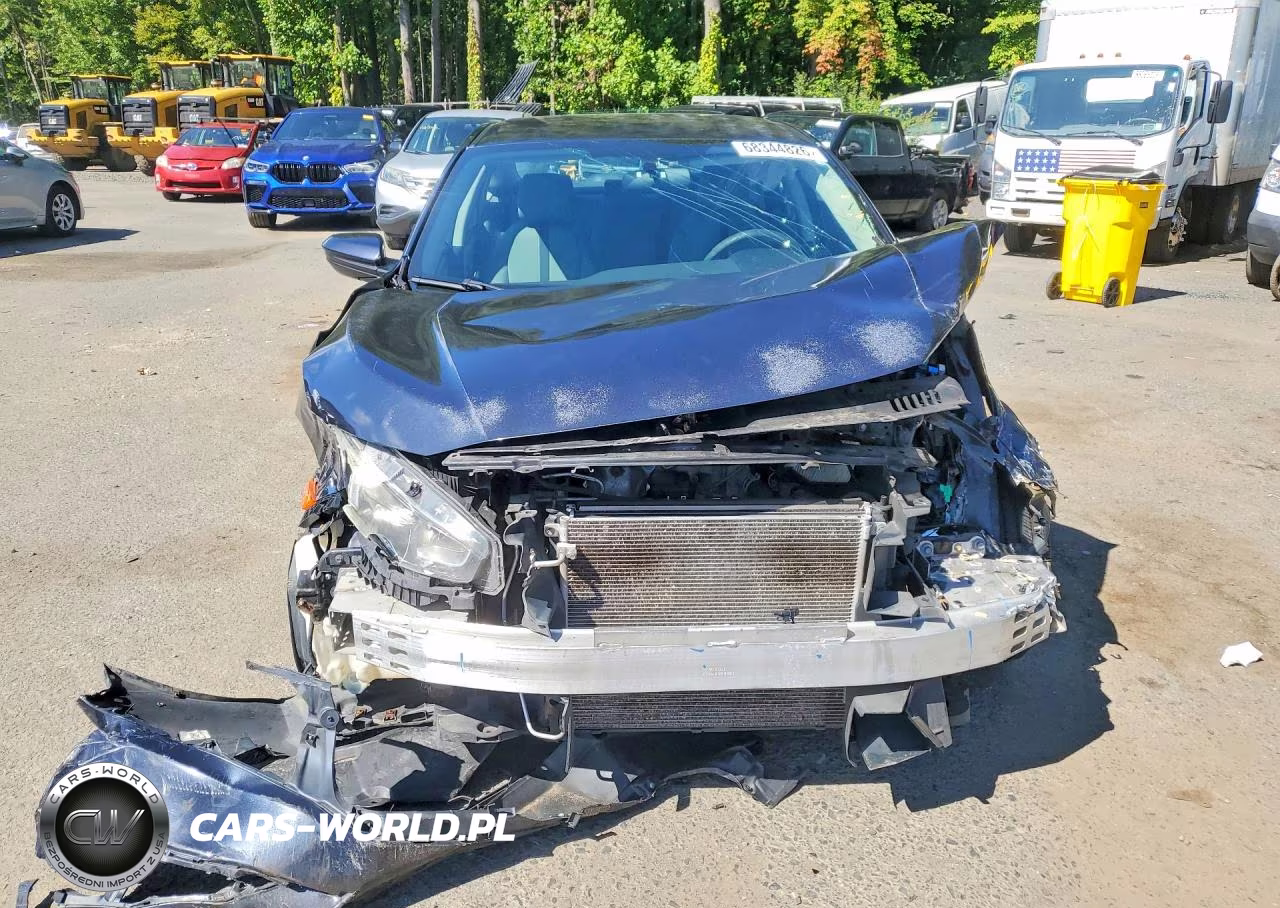 2017 Honda Civic Lx VIN:2HGFC2F55HH536547 - 5