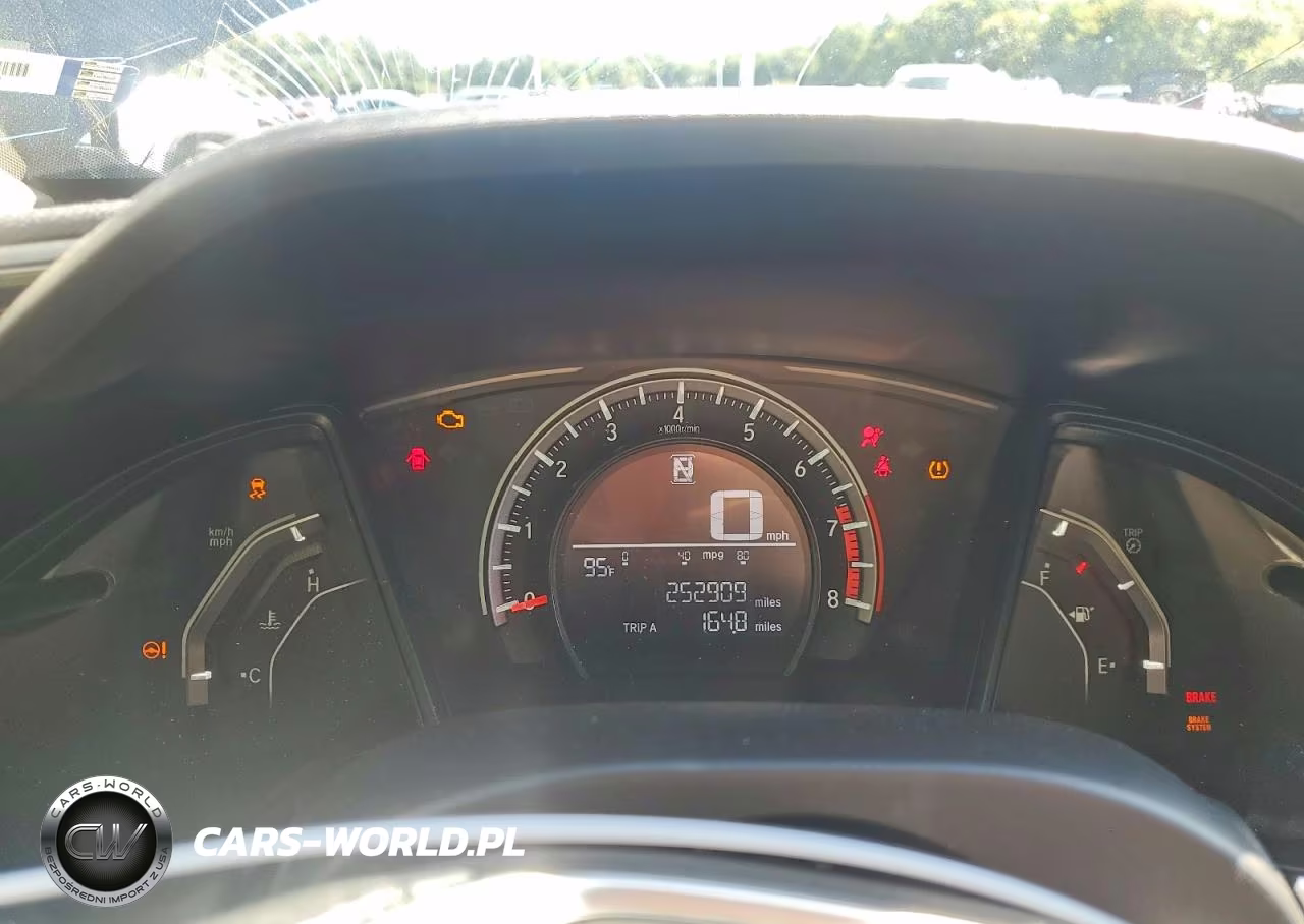 2017 Honda Civic Lx VIN:2HGFC2F55HH536547 - 9