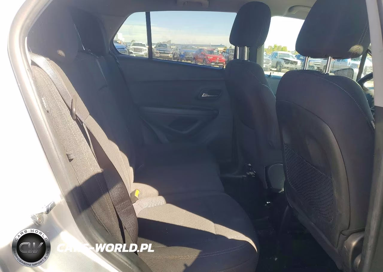 2020 Chevrolet Trax Ls VIN:KL7CJNSB2LB320934 - 10