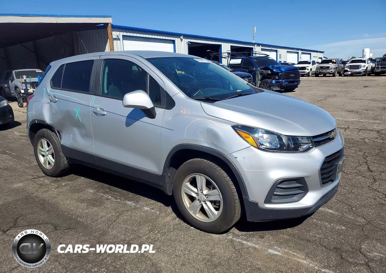 2020 Chevrolet Trax Ls VIN:KL7CJNSB2LB320934 - 4