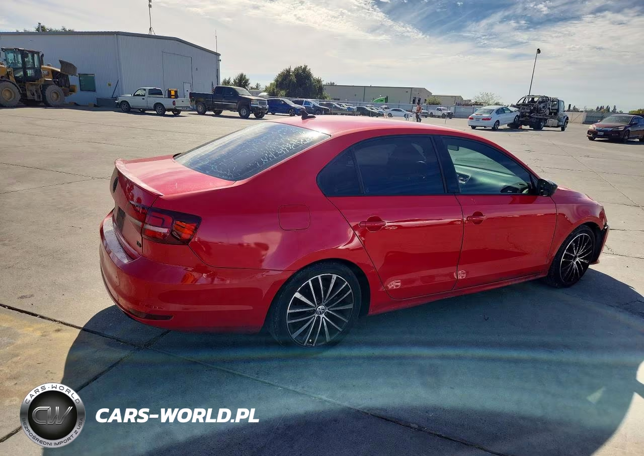 2016 Volkswagen Jetta Sport VIN:3VWD17AJ9GM334546 - 3