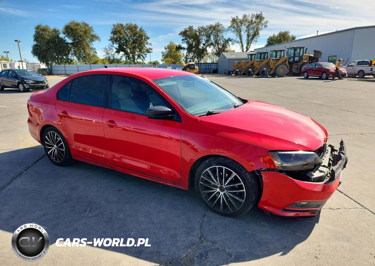 2016 Volkswagen Jetta Sport VIN:3VWD17AJ9GM334546 - 4
