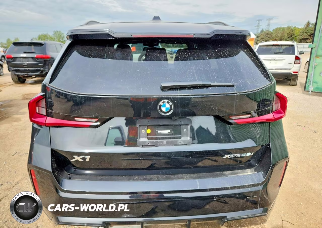 2023 BMW X1 xDrive28I VIN:WBX73EF03P5V82878 - 6