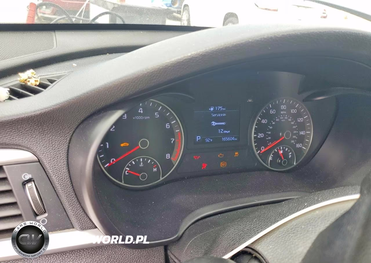 2020 Kia Optima S VIN:5XXGT4L39LG408986 - 9