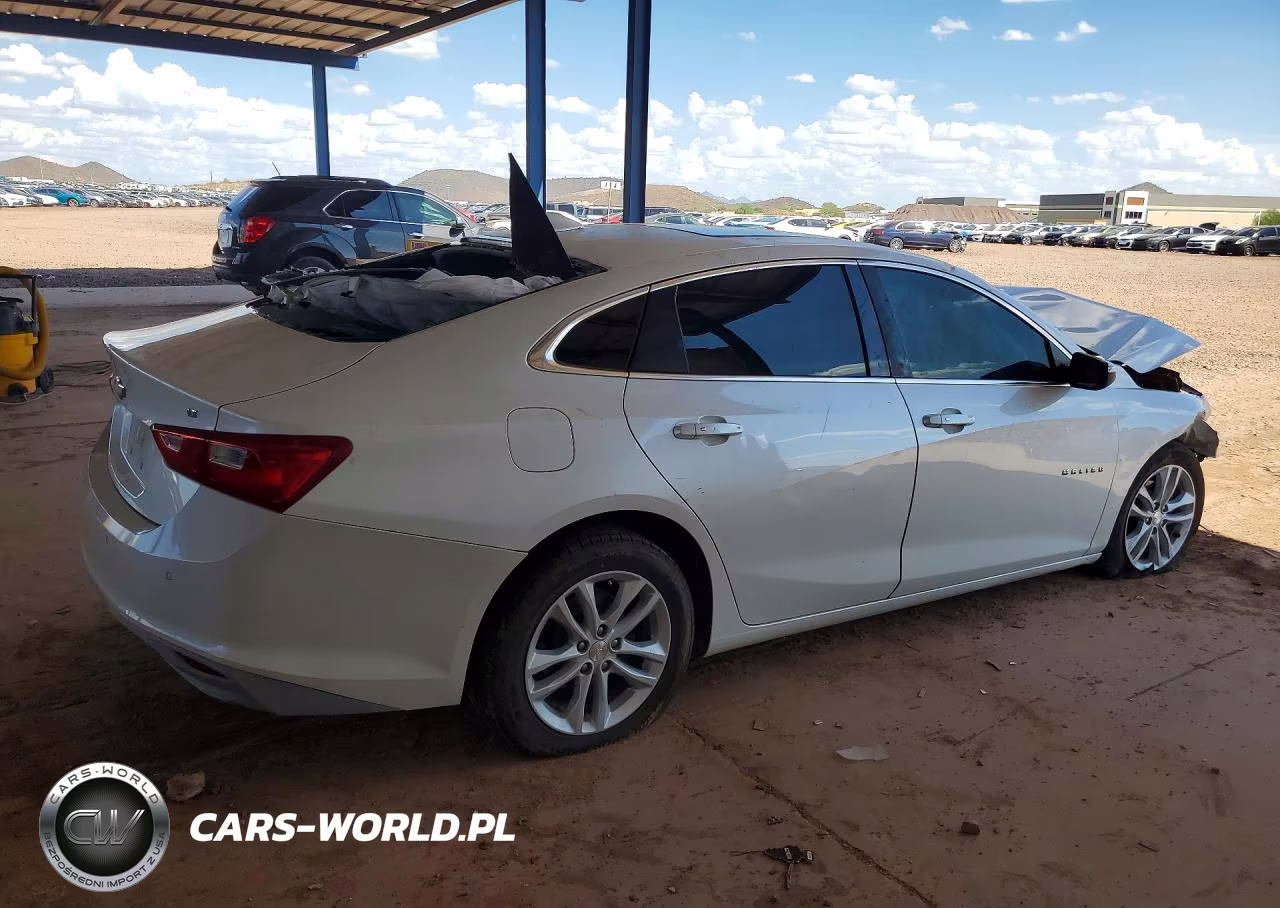 2017 Chevrolet Malibu Lt VIN:1G1ZE5ST1HF149046 - 3