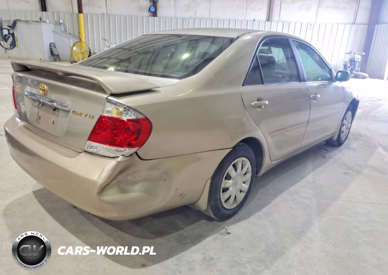 2005 Toyota Camry Le VIN:4T1BE30KX5U941450 - 3