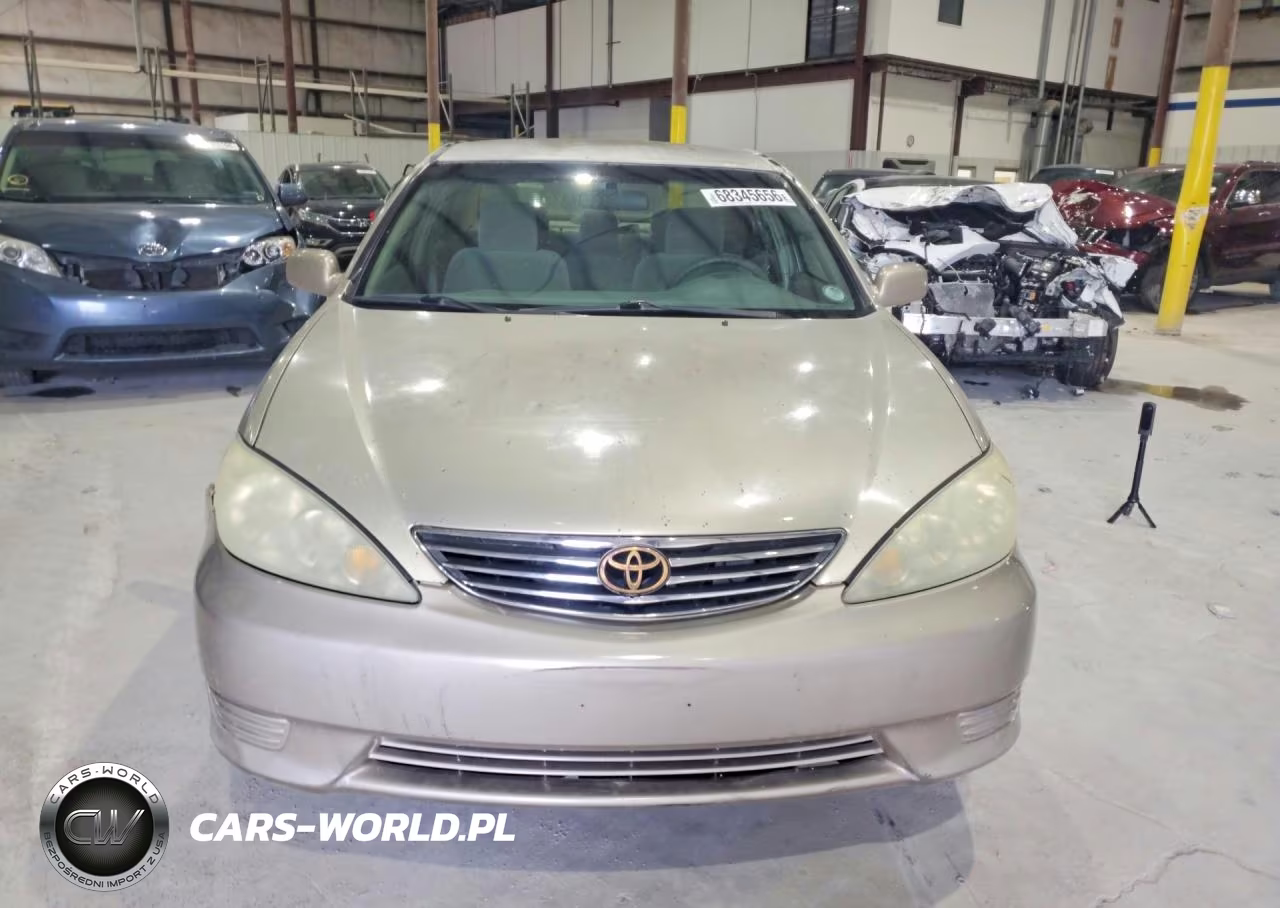2005 Toyota Camry Le VIN:4T1BE30KX5U941450 - 5