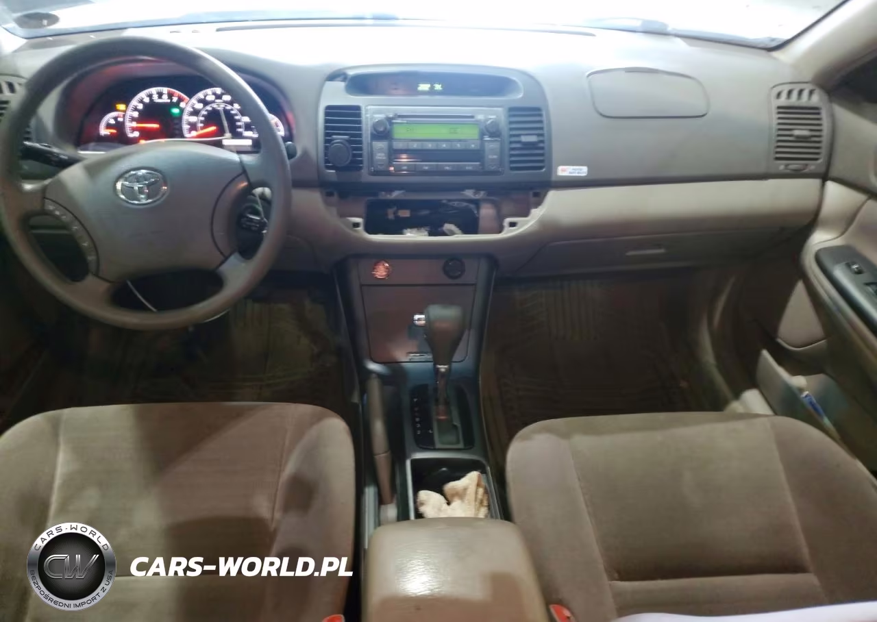 2005 Toyota Camry Le VIN:4T1BE30KX5U941450 - 8