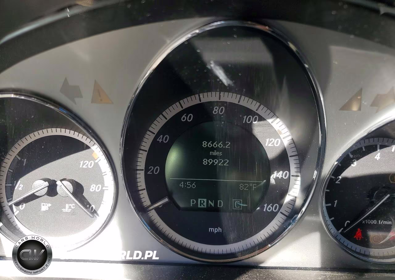 2010 Mercedes-Benz C 300 4Matic VIN:WDDGF8BB4AF421654 - 9