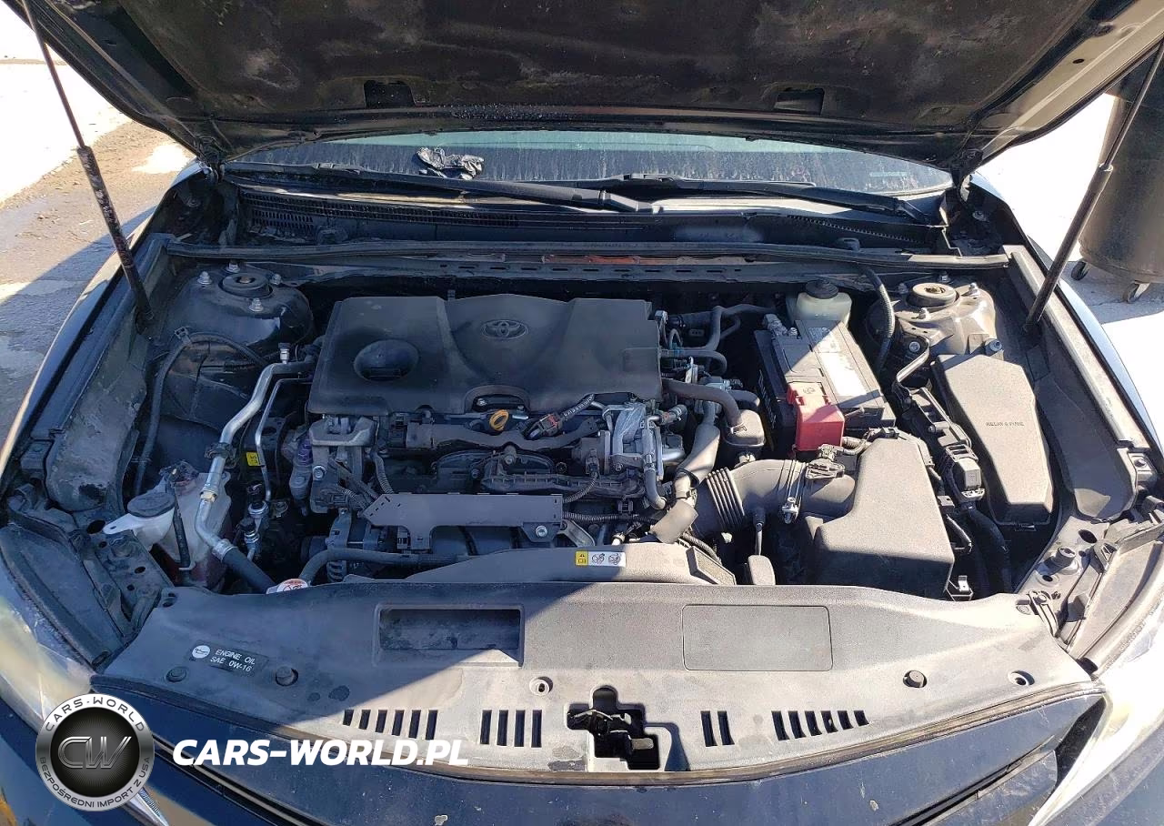 2018 Toyota Camry Le VIN:4T1B11HK6JU077284 - 11
