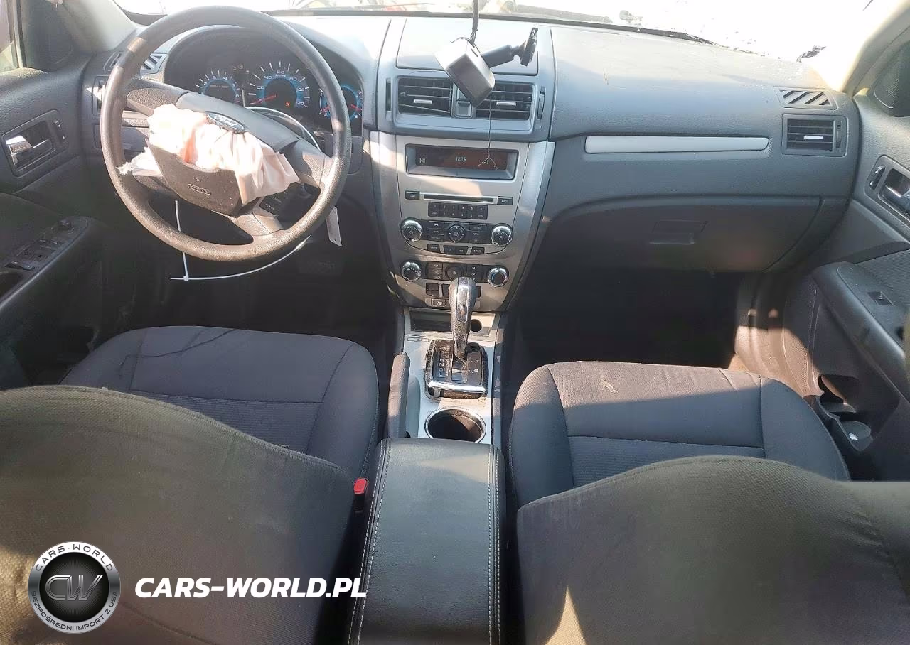 2012 Ford Fusion Se VIN:3FAHP0HA3CR267624 - 8