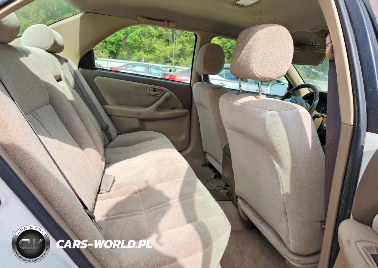 2000 Toyota Camry Ce VIN:4T1BG22K0YU973782 - 10
