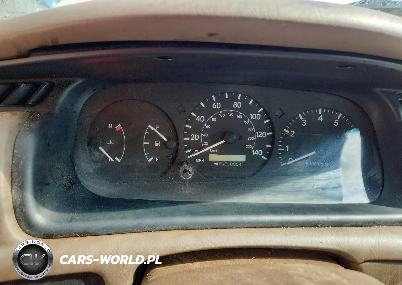 2000 Toyota Camry Ce VIN:4T1BG22K0YU973782 - 9