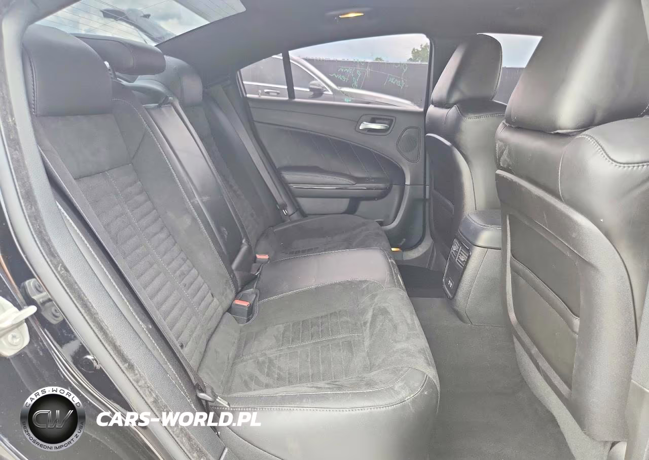 2023 Dodge Charger Scat Pack VIN:2C3CDXGJ9PH598527 - 10