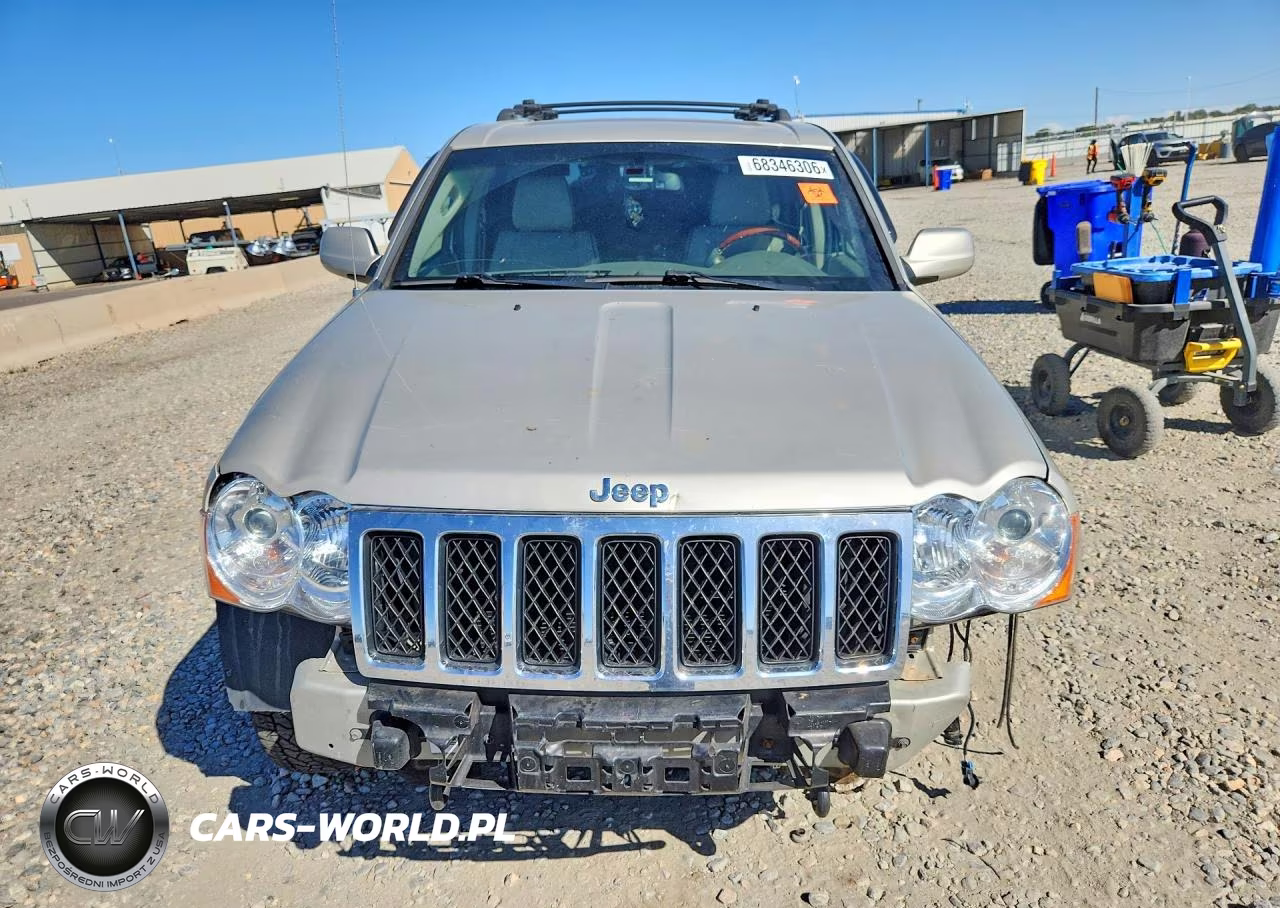2009 Jeep Grand Cherokee Overland VIN:1J8HR68T99C540705 - 5