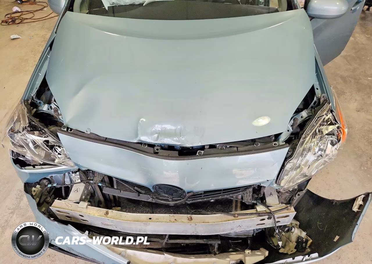 2014 Toyota Prius Three VIN:JTDKN3DU8E1818439 - 11