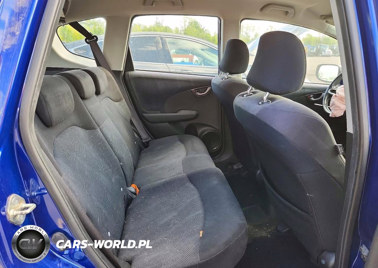 2009 Honda Fit Sport VIN:JHMGE88439S002881 - 10