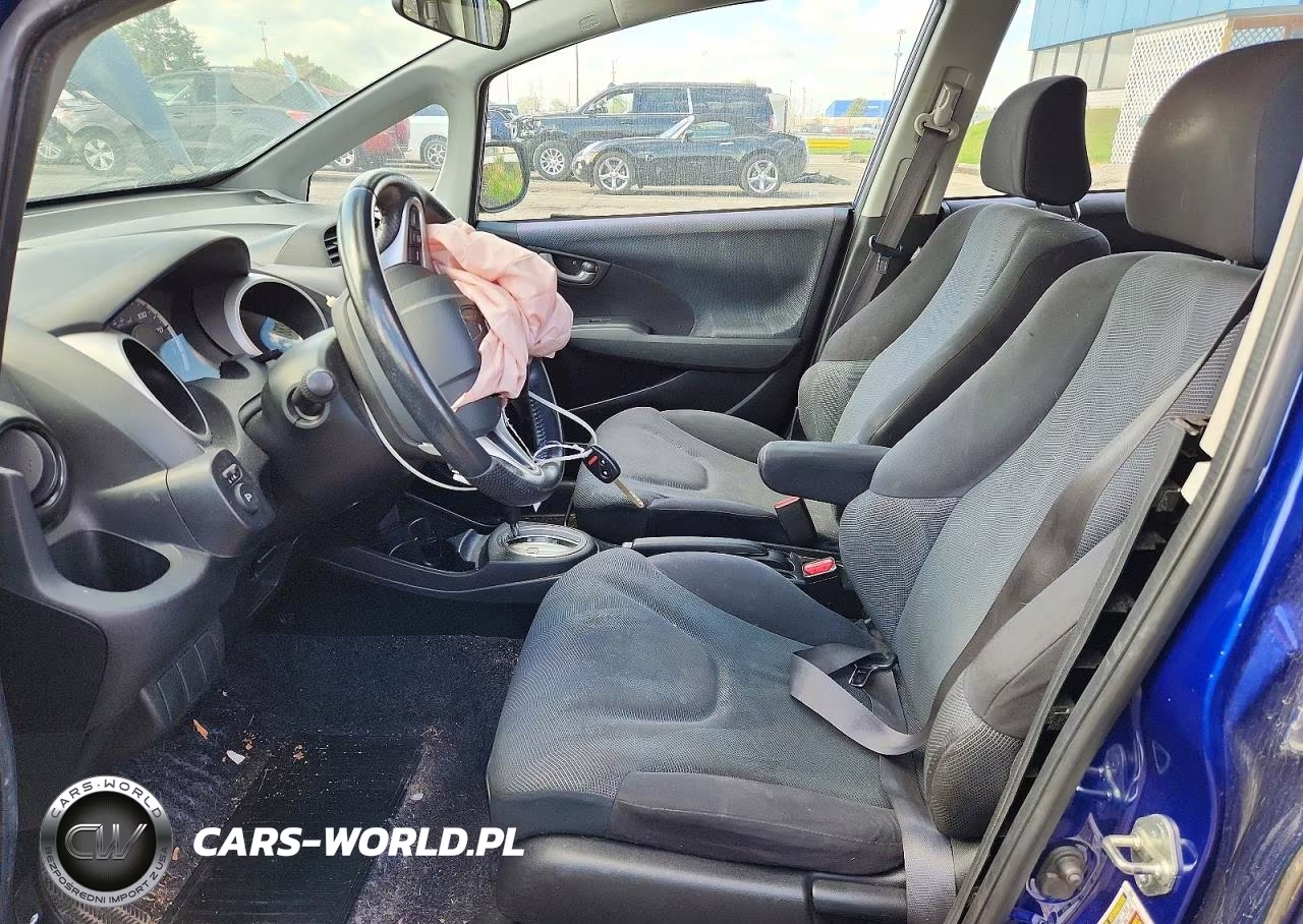 2009 Honda Fit Sport VIN:JHMGE88439S002881 - 7