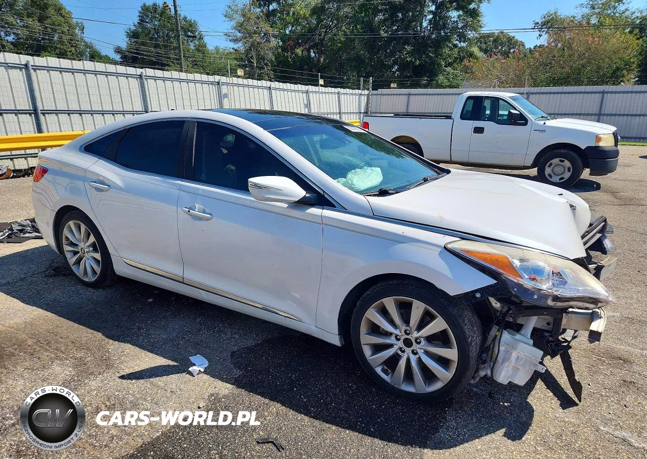 2016 Hyundai Azera Limited VIN:KMHFH4JG1GA508175 - 4