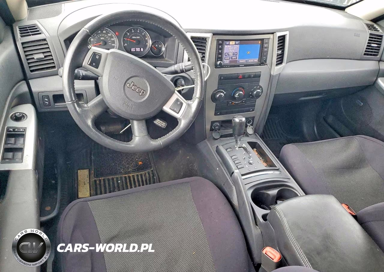 2009 Jeep Grand Cherokee Laredo VIN:1J8GR48K09C548005 - 8