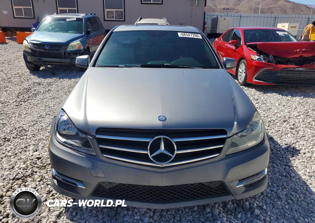 2014 Mercedes-Benz C 250 VIN:WDDGF4HB0EA968035 - 5