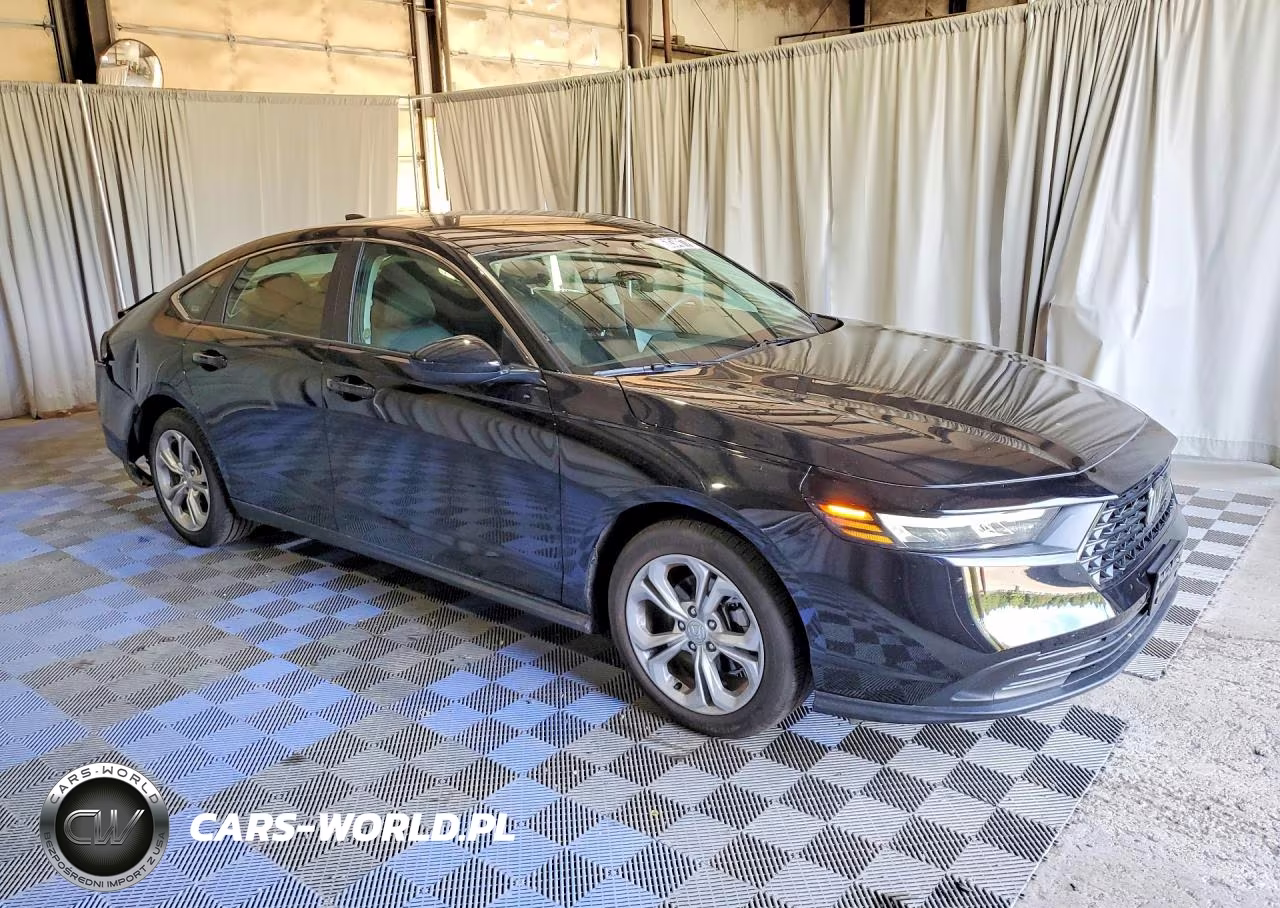 2026 Honda Accord Lx VIN:1HGCY1F25TA010043 - 4