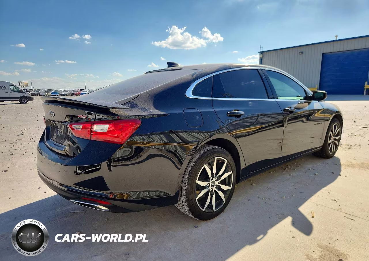 2025 Chevrolet Malibu Rs VIN:1G1ZG5ST7SF102380 - 3