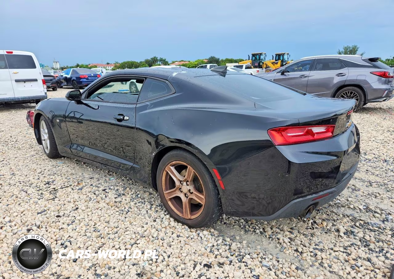 2018 Chevrolet Camaro Lt VIN:1G1FB1RX9J0100330 - 2