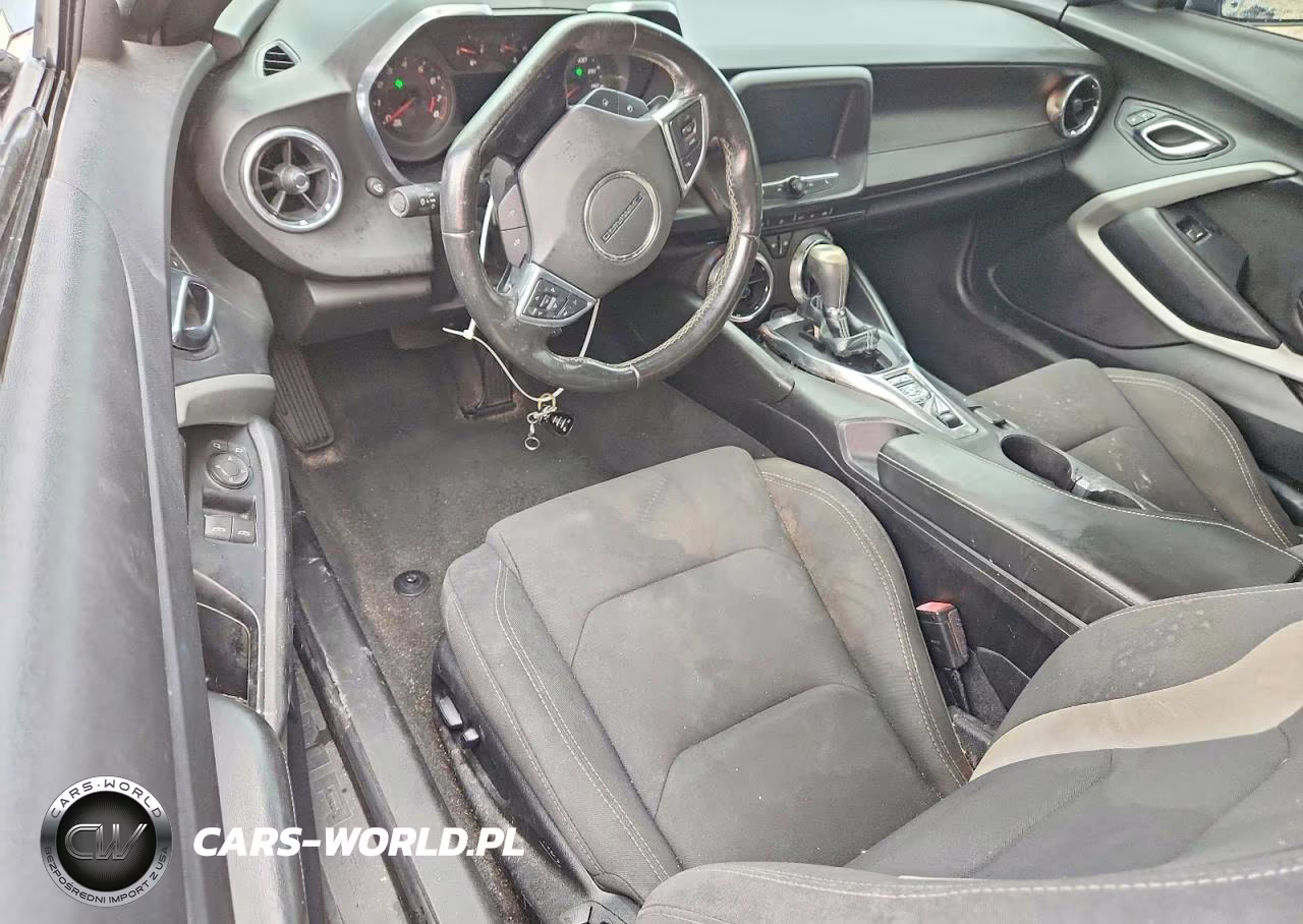 2018 Chevrolet Camaro Lt VIN:1G1FB1RX9J0100330 - 8