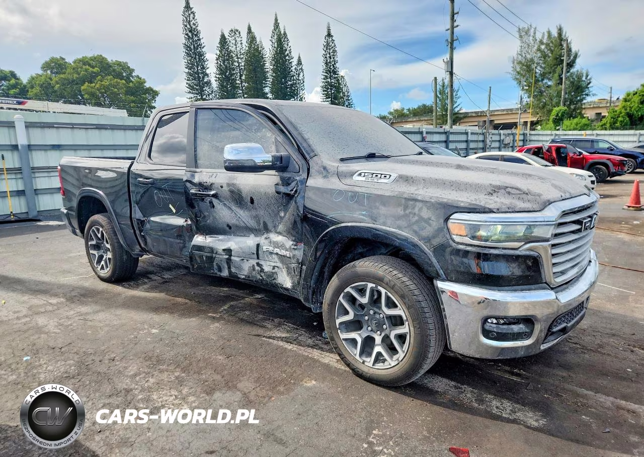 2025 Ram 1500 VIN:1C6RREJP9SN721422 - 4