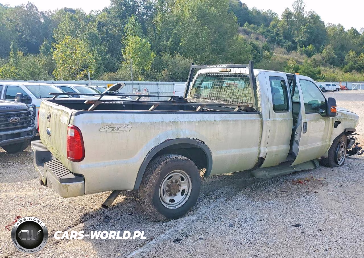 2010 Ford F250 Super Duty VIN:1FTSX2B55AEA90873 - 3