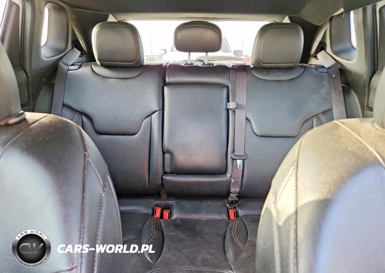 2024 Jeep Compass Limited VIN:3C4NJDCN7RT610172 - 10