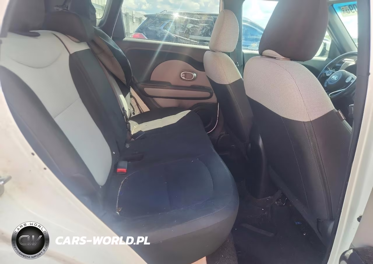2015 Kia Soul Base VIN:KNDJN2A28F7160838 - 10