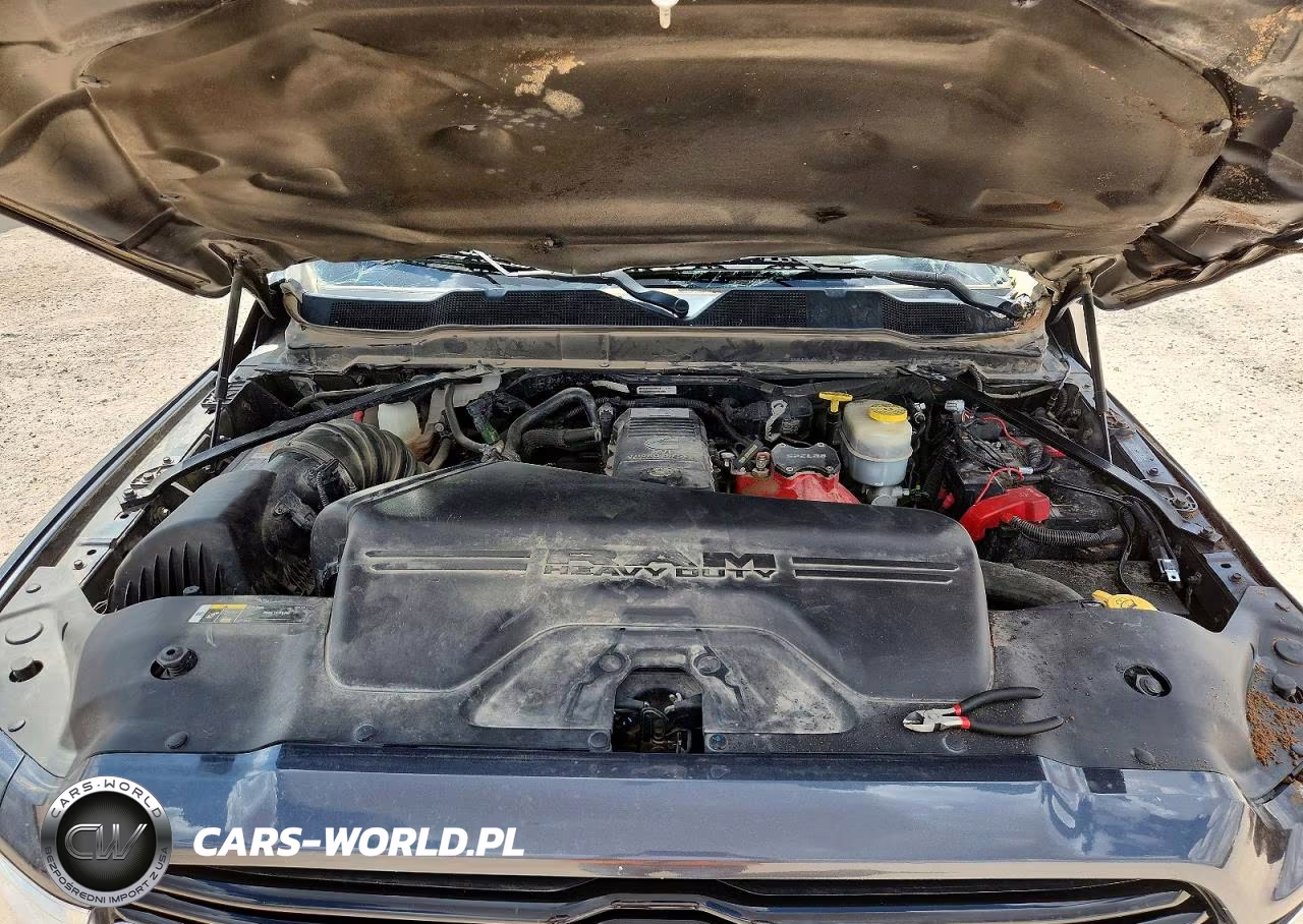 2019 Ram 3500 Big Horn VIN:3C63RRLL6KG543145 - 11