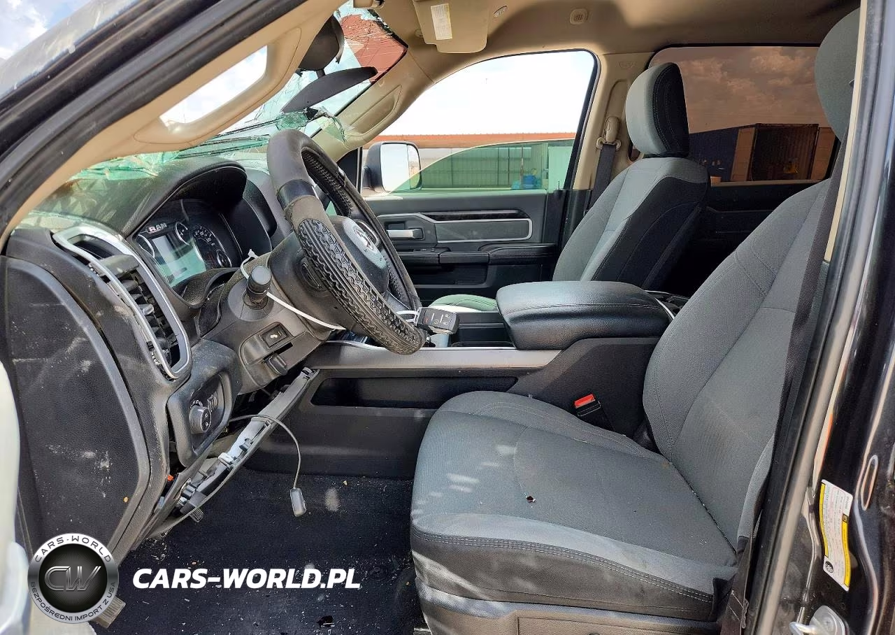 2019 Ram 3500 Big Horn VIN:3C63RRLL6KG543145 - 7