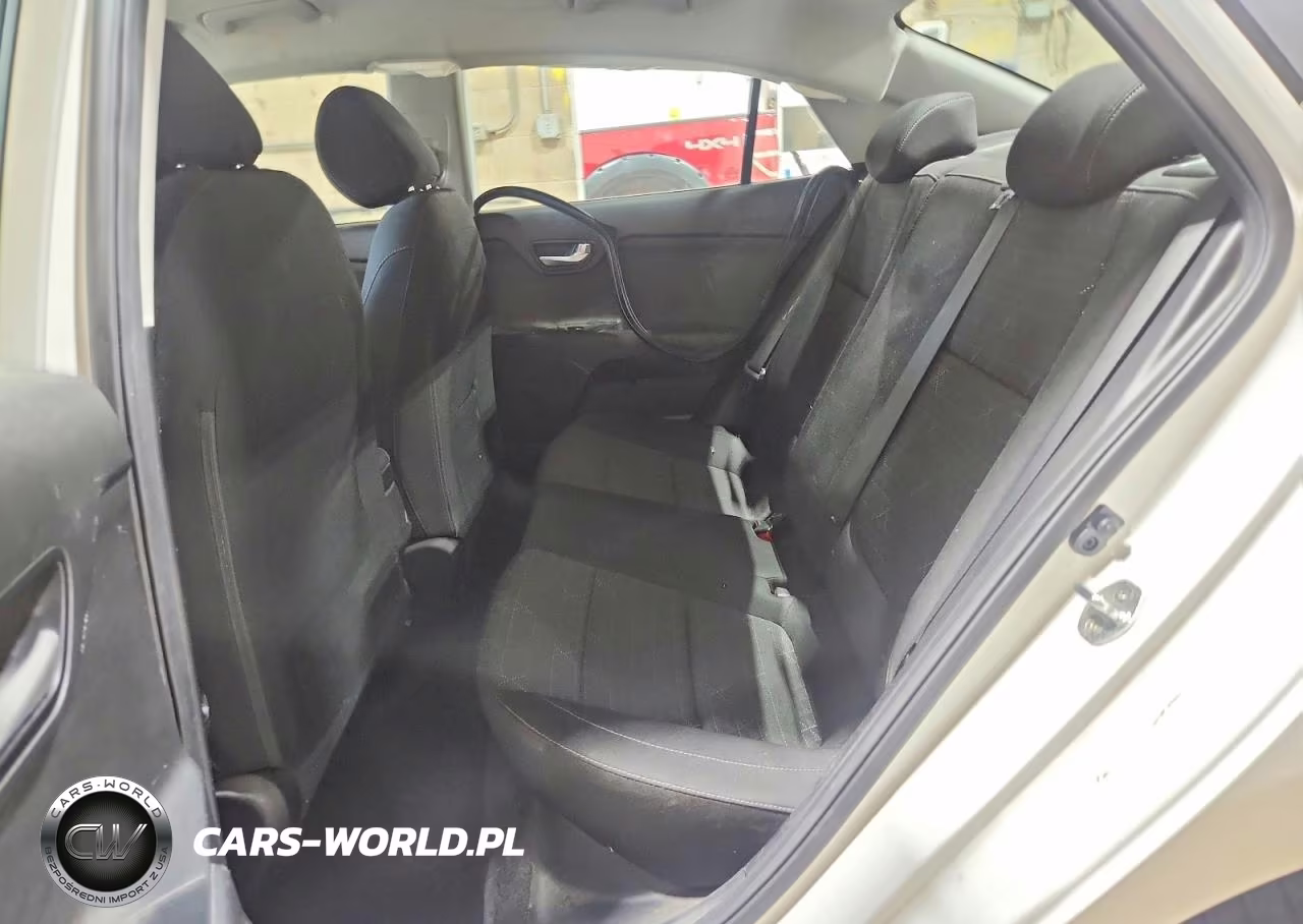 2018 Kia Rio S VIN:3KPA24AB5JE077784 - 10
