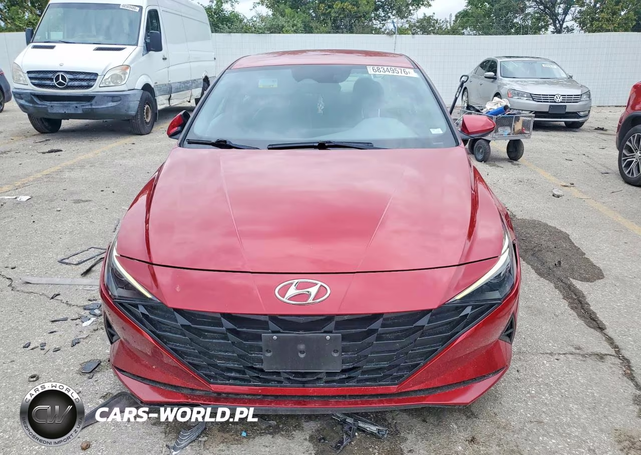 2022 Hyundai Elantra Sel VIN:KMHLM4AG5NU321838 - 5