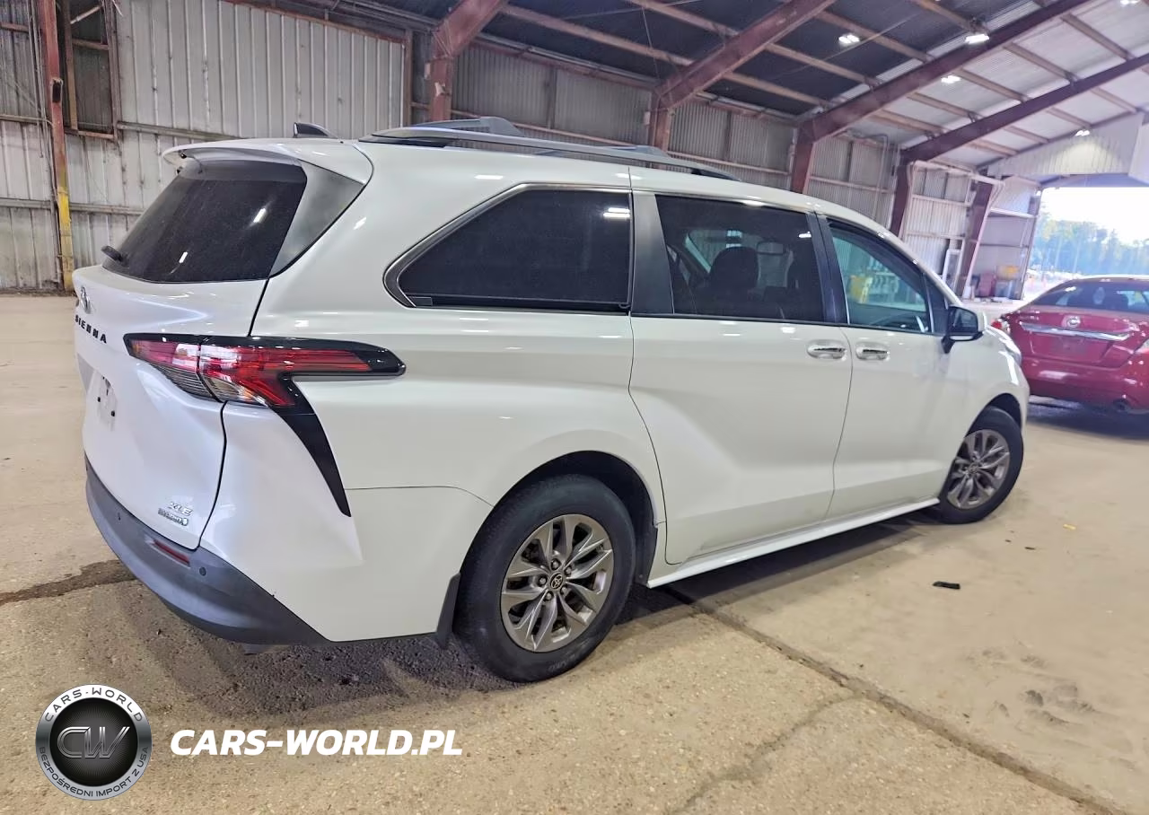 2022 Toyota Sienna Xle VIN:5TDYRKEC0NS105794 - 3