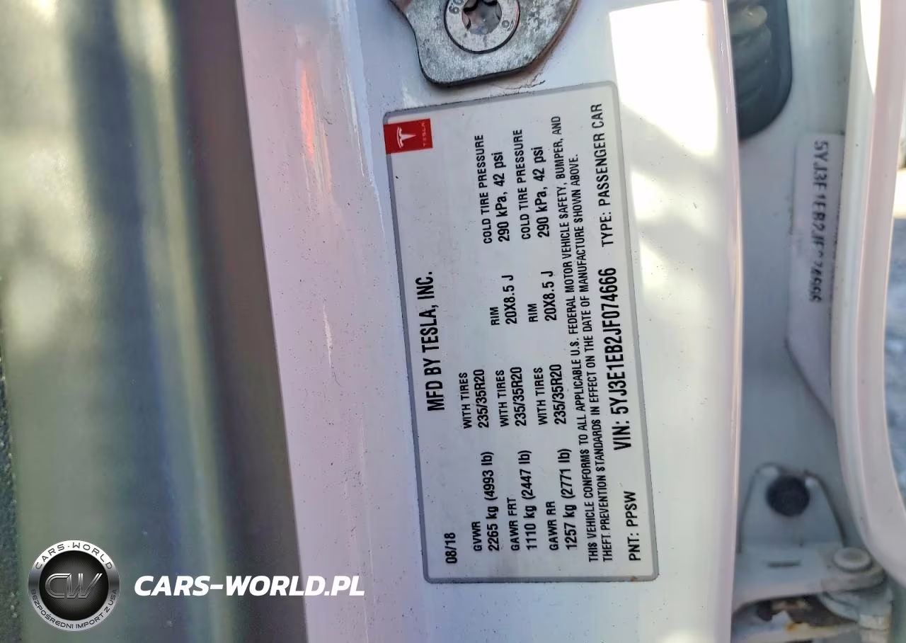 2018 Tesla Model 3 VIN:5YJ3E1EB2JF074666 - 12