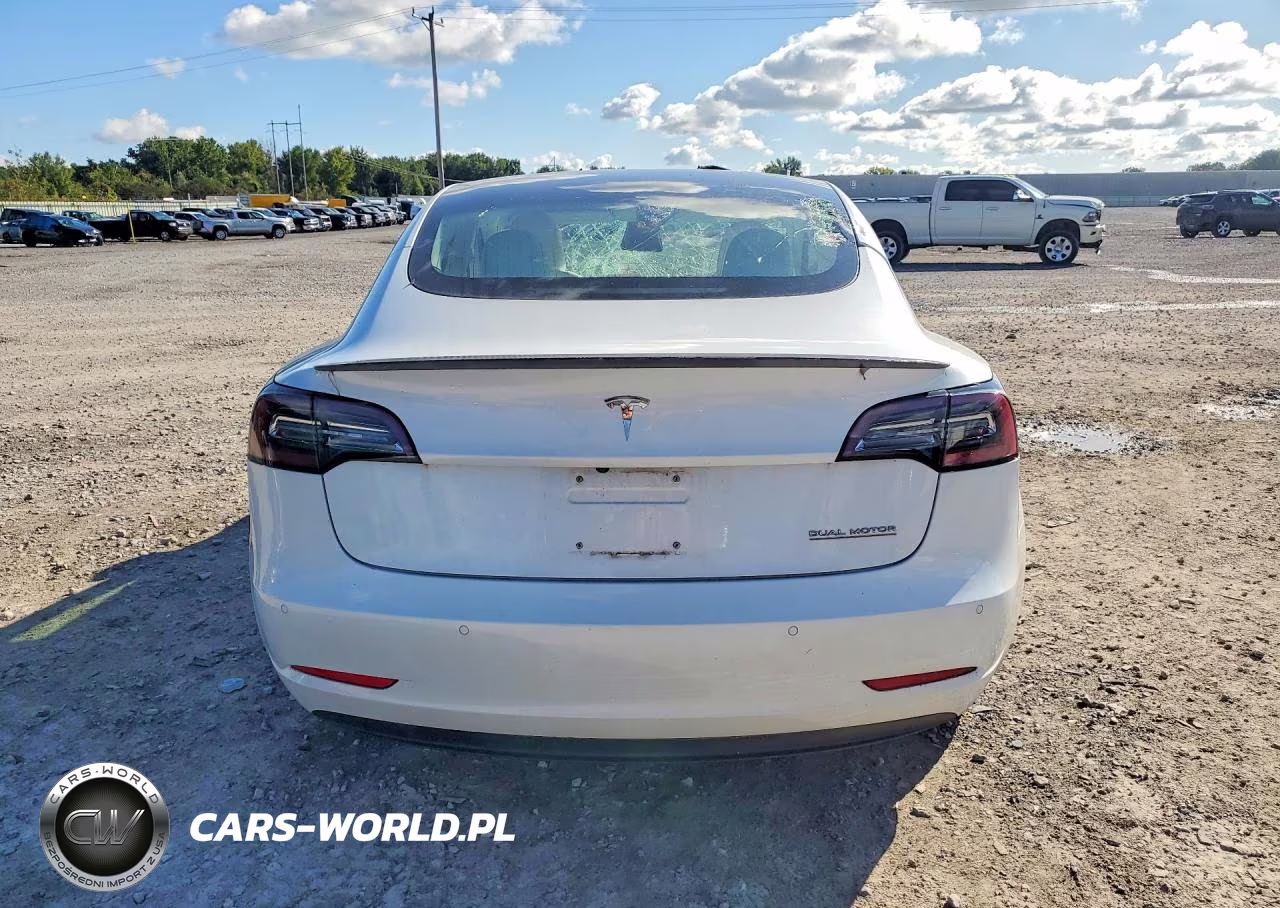 2018 Tesla Model 3 VIN:5YJ3E1EB2JF074666 - 6