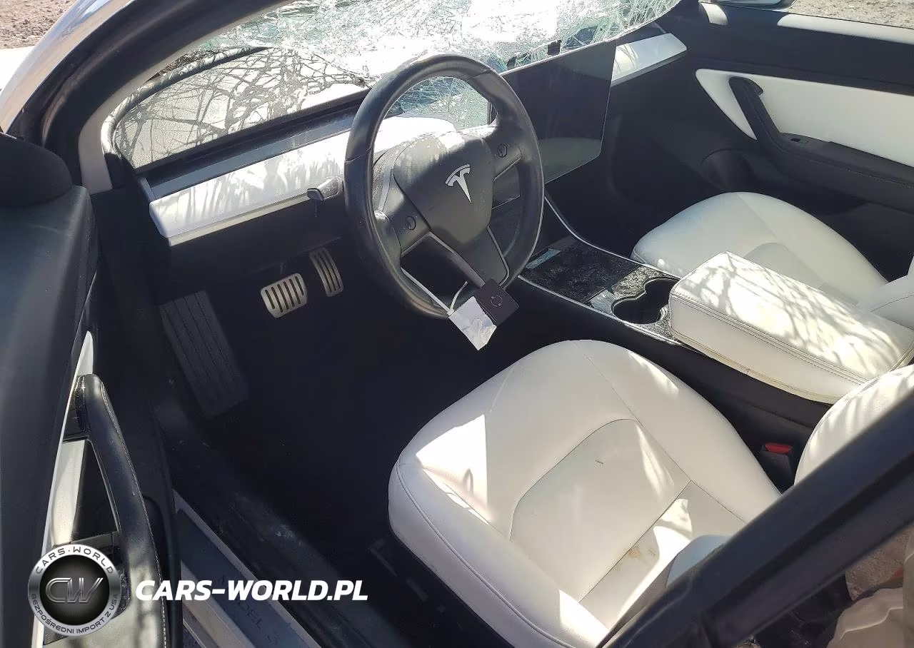 2018 Tesla Model 3 VIN:5YJ3E1EB2JF074666 - 8